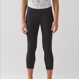 Lululemon Black Pace Rival Crop Leggings
